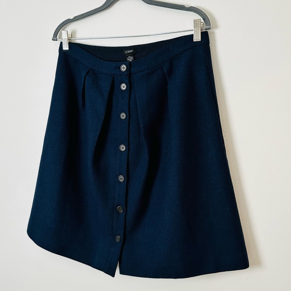 J. Crew flair button down navy skirt 100% wool - Picture 6 of 8